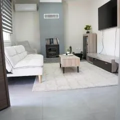 paulos+eva house