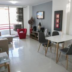 Apartamento Moderno con Piscina