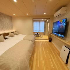M house asakusa kaminarimon tokyo