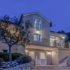 Sun-Kissed Apartment