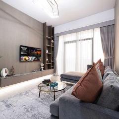 Chic 1-Bed Apartment with Exclusive Amenities JVC
