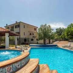 Beautiful Villa Grande with pool Island Krk
