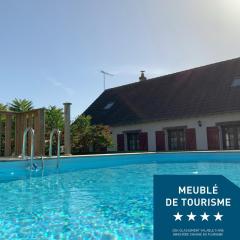 Maison familiale Blois piscine et SPA