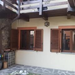 Meina, 2 camere, 2 bagni, giardinetto