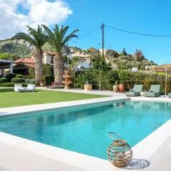 Luxury Garden Villa - Elegant rural retreat, heated pool
