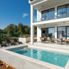 NEW Villa Artec with Sea View