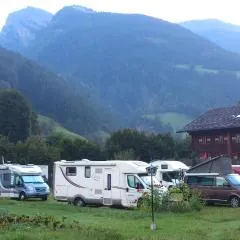 Schlosswirts Wohnmobilstellplatz und Schäferwagen