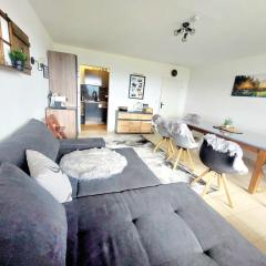 Alp-Juwel - mit Hallenbad und Sauna - direkt an der Skipiste