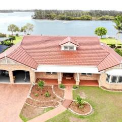 Crystal Palms - LJHooker Yamba
