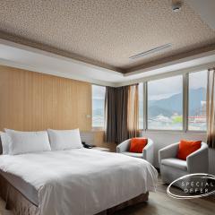 West Hotel