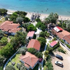 Physis Oikos Beachfront Apartments