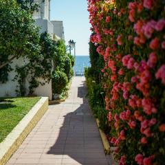 Beautiful beach house in Estepona