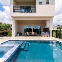 LE580X Liberty Square