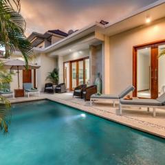 Central Seminyak, 3br, Ensuites, Sleep 6, Peaceful