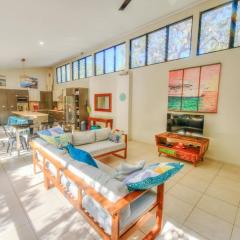 The Sunrise Surfhouse - Sunrise at 1770