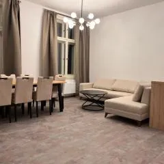 Pearl Bee Deluxe Suites