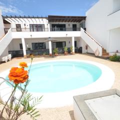 Sea Carnation Well Located, Pool & Terrace