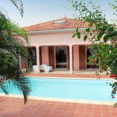 Villa de charme à Sainte-Luce avec piscine et jacuzzi