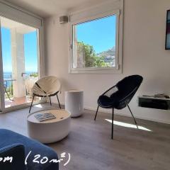 Apartamento en Roses con vistas al mar AV-10