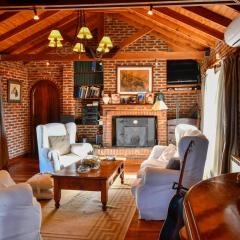 CLARA EN EL CERRO casa