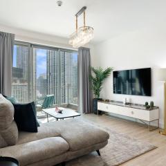 Glamorous & Cozy 2BR in Downtown with Fountain Views