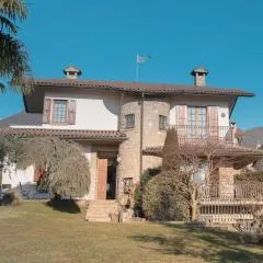 Residenza Cume Bergamo Villa singola con ampio parco e 3 camere da letto