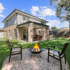 Raywood Coastal Retreat by Ready Set Stay