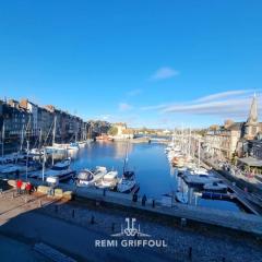 Les Colombages - studio ON the port of Honfleur - nice view