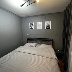 Отдельностящий, маленький и уютный домик