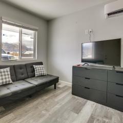 Updated Hawthorne Apartment, 12 Mi to Walker Lake!