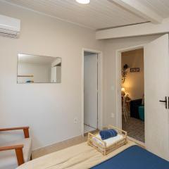 2 Suítes a 5 minutos da Praia em Búzios | CDC 22/1