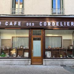 Le Grand Café, centre historique, fibre, ESS, rez-de-chaussée, BedinShop