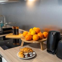 Charming Retreat on the Eastside for a group or family in North Laine