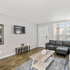 Towne Plaza Apartments #104 in the Galleria Area