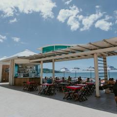 1Q de Frente para o Mar da Praia do Morro