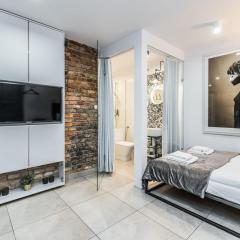 Comfortable Underground Studio in Poznań by Rent like home