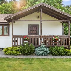 Amazing Home In Bobolin With Wifi