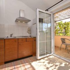 Apartment Pia Murter