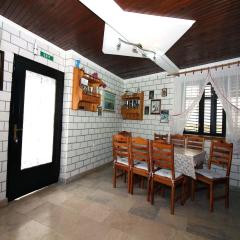 Holiday House Serov