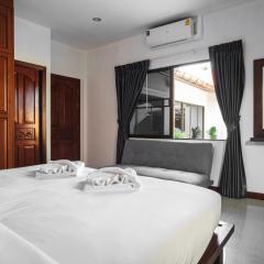 Luxury Massarossa Pool Villa Pattaya-21