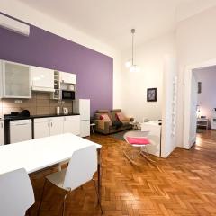 Stylish & Bright 1BR in the Heart of Budapest with AC - Purple House
