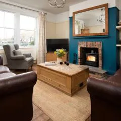 Pebble Cottage by Coast & Country Stays