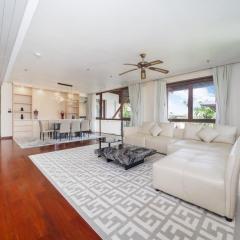 Luxury 4 Bedrooms Penthouse