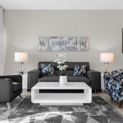 3 Bedroom Spacious Condo at WorldQuest near Disney- 22677