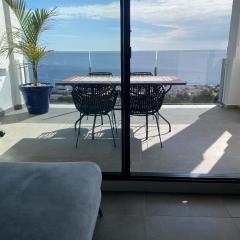 Luxury penthhouse sea views Blue Suite 3401