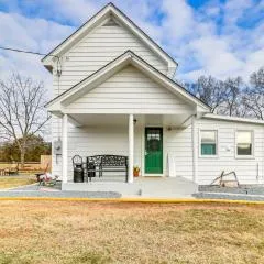 Fire Pits, Creek View Historic Virginia Farmhouse