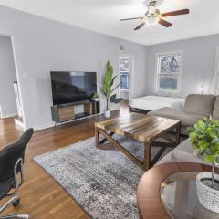 Modern 3BD Getaway Close to Downtown& NRG I Wi-Fi & Parking
