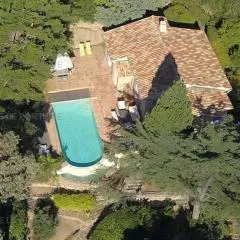 Le Lavandou : Villa pour 8 avec piscine - FR-1-803-76