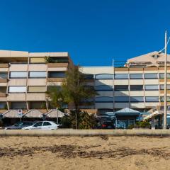 Le Lavandou, T2 lumineux, accès direct plage, parking privé - FR-1-803-79