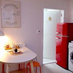 동대문 하우스 2Room, 4인, 동대문역, 도보3분, 공항버스Ddp Amp Doota, 종로, 명동, 경복궁,